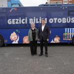 ADIYAMAN (PERRE) - Şeriban ÖZÇAKMAK - Adıyaman Belediyesi'nin İzmir Büyükşehir Belediyesi ve Türk Kadınlar Birliği iş birliğiyle hayata geçirdiği Gezici Bilim Otobüsü, öğrencileri bilimsel deneylerle buluşturmak üzere Ad...