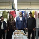 ADIYAMAN (PERRE) - Şeriban ÖZÇAKMAK - Adıyaman Belediyesi Meslek Edindirme Kursları'nda 4 ay süren kadın giyim kursunu tamamlayan 25 kursiyer, el emeği ürünlerini sergileyerek sertifika almaya hak kazandı.