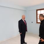ADIYAMAN (PERRE) - Sibel TURAN-Adıyaman Valisi Abdullah Küçük Çelikhan ilçesinde yapımı devam eden köy evlerinde incelemelerde bulundu.