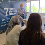 ADIYAMAN (PERRE) - Sibel TURAN-Gençlerin düşünce dünyasını geliştiren, hitabet ve analiz yeteneklerini ortaya koyan 7.